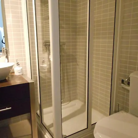 Bed & Breakfast Triplex - Com W.c. Privado