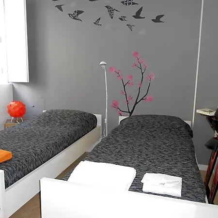 Triplex - Com W.c. Privado 住宿加早餐酒店 3*